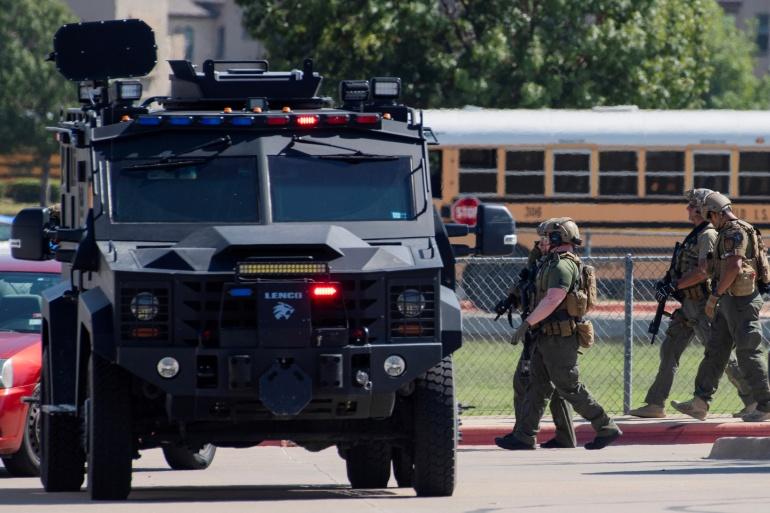 Pucnjava ispred srednje škole u Americi, petero ranjenih
