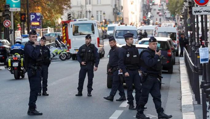 Francuska: Hiljade policajaca u Parizu i okolici kako bi spriječili ulazak vozača "Konvoja slobode"