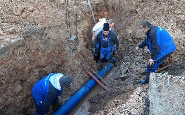 Normalizacija u vodosnabdijevanju se očekuje po okončanju radova u poslijepodnevnim satima - Avaz