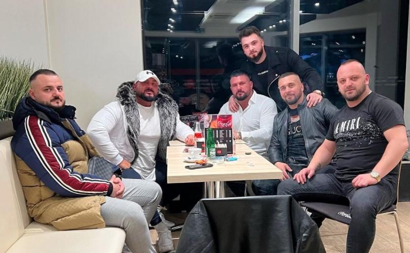 Sadik Hasanović objavio na Instagramu fotografiju s braćom Ćulum: Od večeras zajedno u nove pobjede