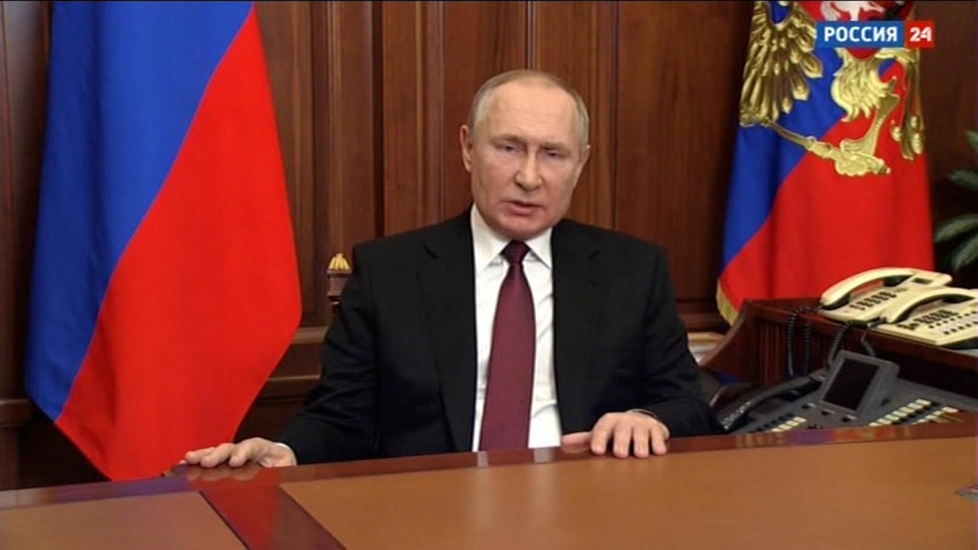 Video / Usred noći u vanrednom obraćanju: Putin najavio vojnu operaciju u Ukrajini