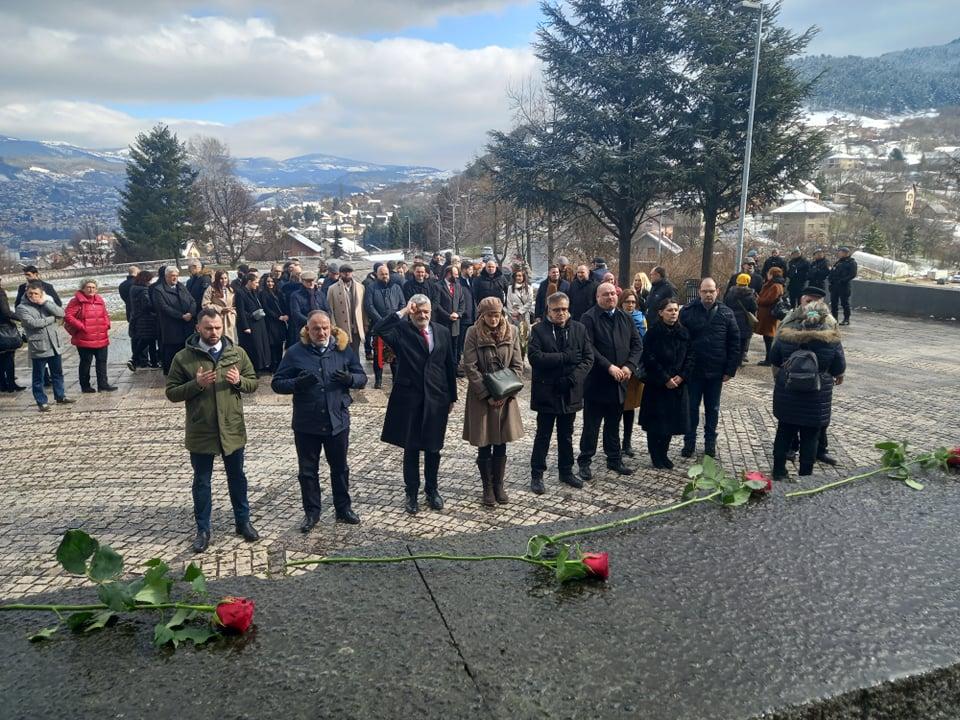 Obilježvanje Dana nezavisnosti Bosne i Hercegovine na Vracama - Avaz