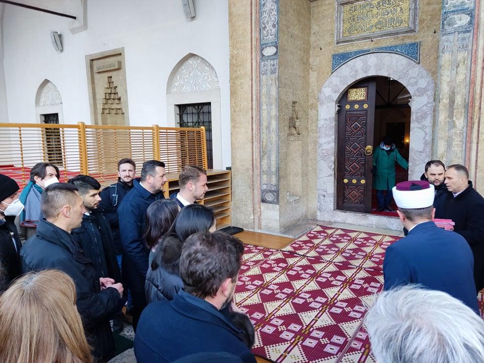 Berbok posjetila i Begovu džamiju - Avaz