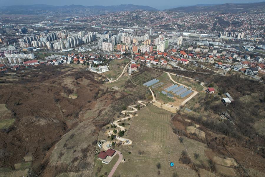 Uređenje i revitalizacija Parka šume Mojmilo: Počela izgradnja pješačke staze u podnožju brda