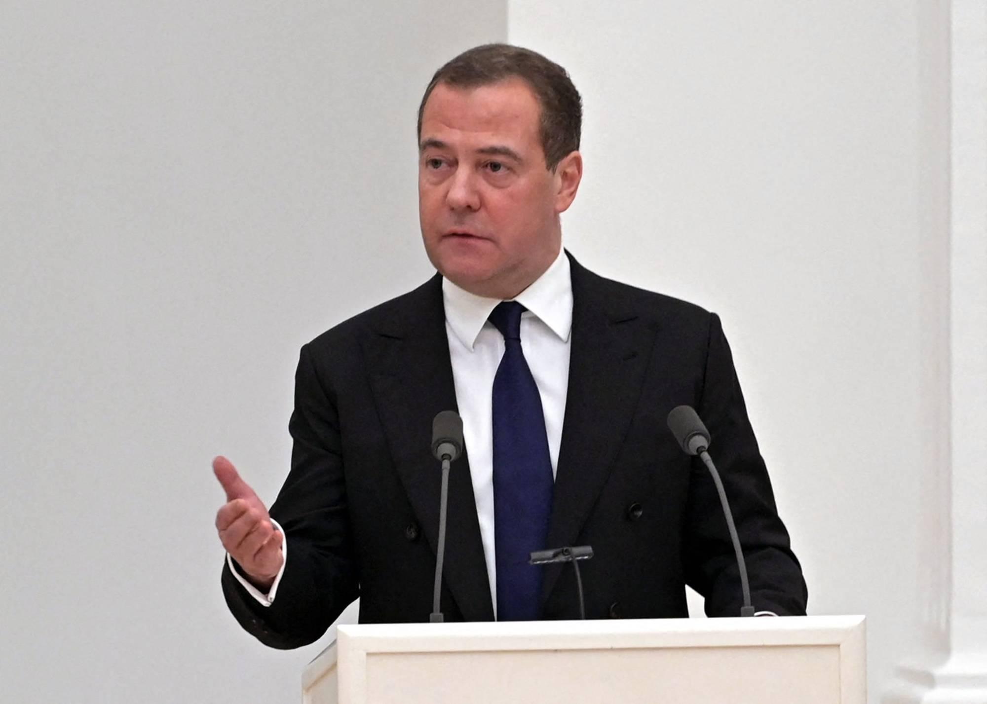 Medvedev: Postoje četiri situacije u kojima Rusija upotrebljava nuklearno oružje