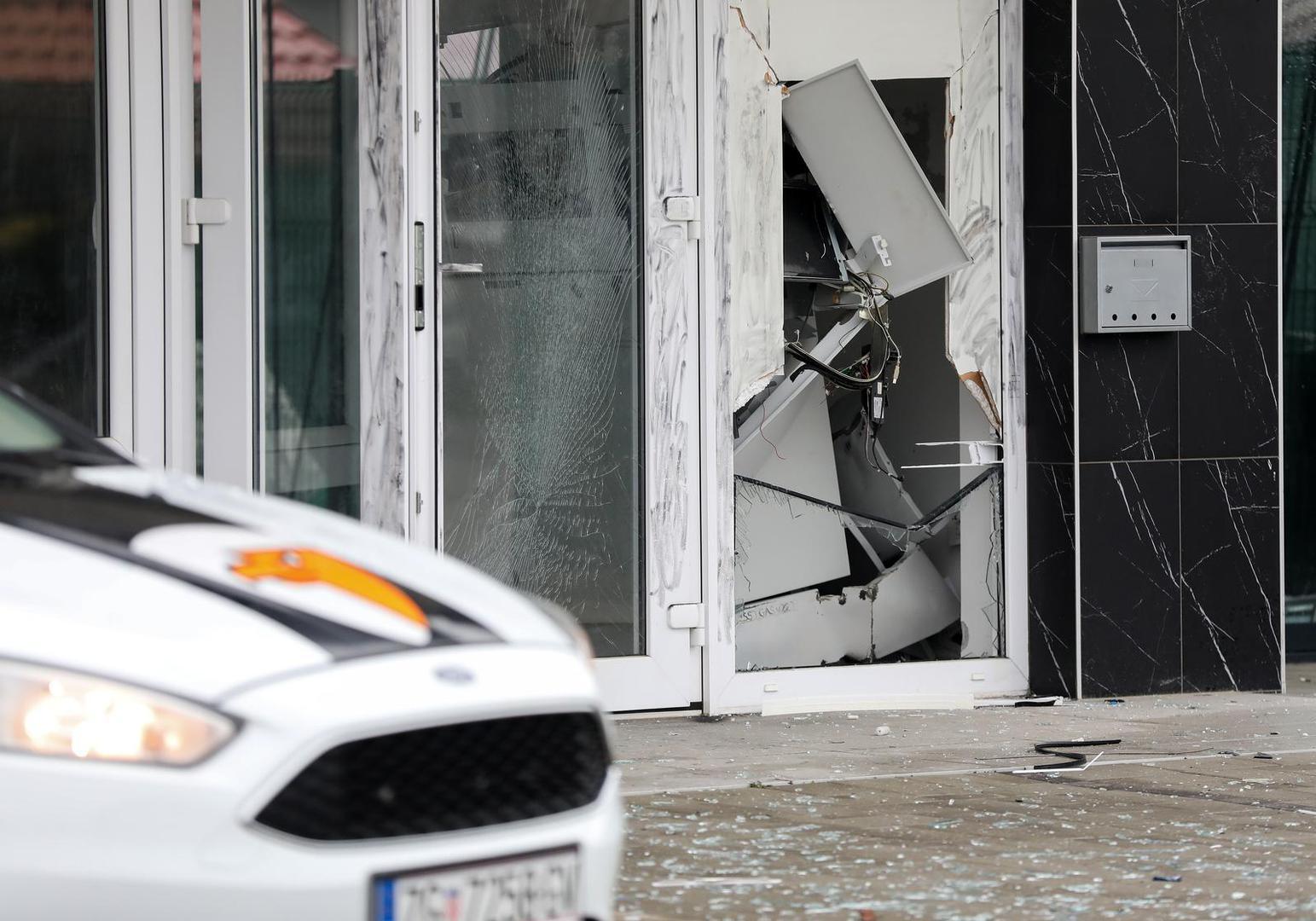 U Zagrebu raznesen bankomat, policija traga za počiniteljem