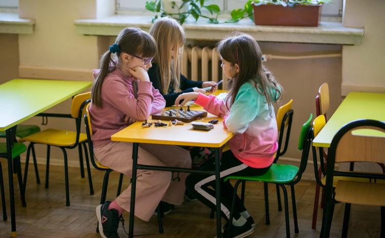 Više od 130.000 ukrajinske djece kreće u školu u Poljskoj