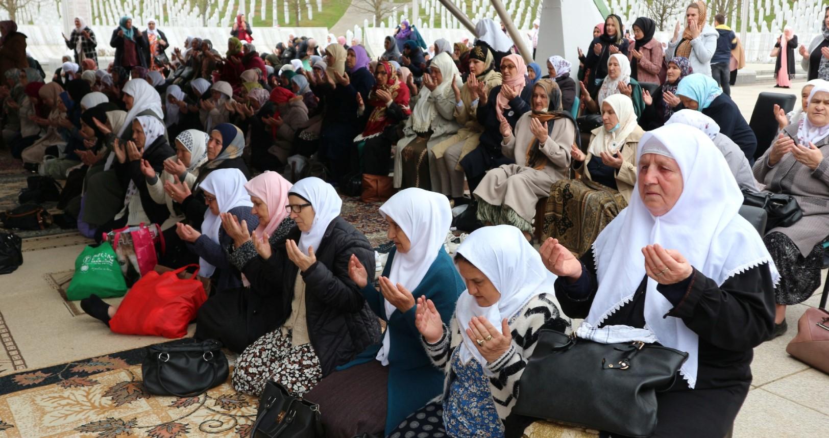 Memorijalni centar Srebrenica Potočari: Sjećanje na ukop prvih 600 žrtava genocida