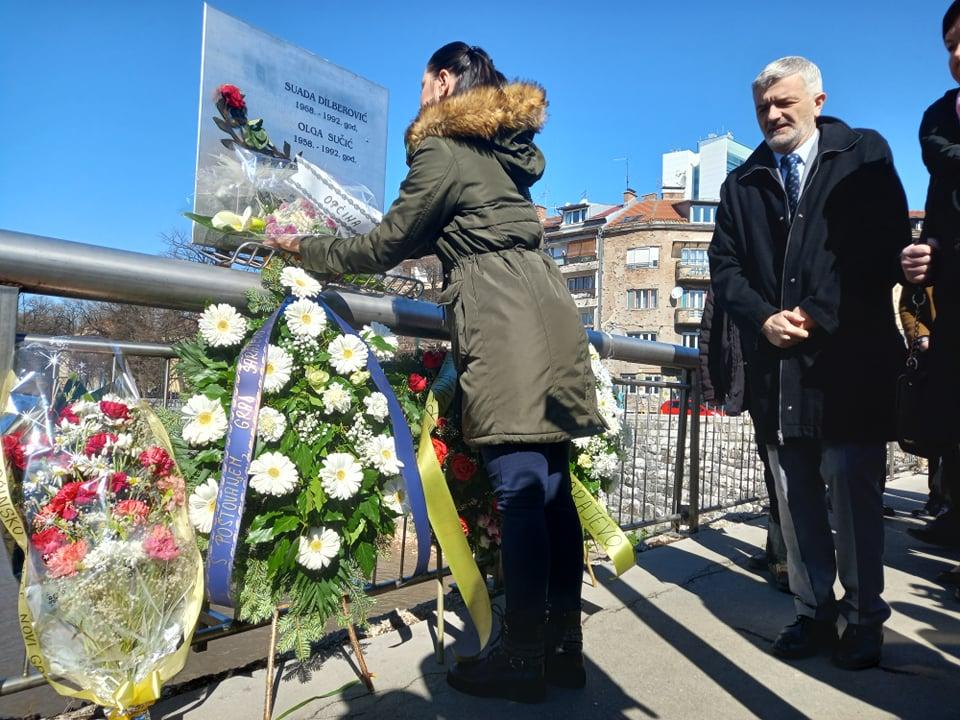 Obilježavanje 30 godina opsade na mostu Suade i Olge: Sarajevo je herojski grad i najbolji i najveći dokaz neuništivosti