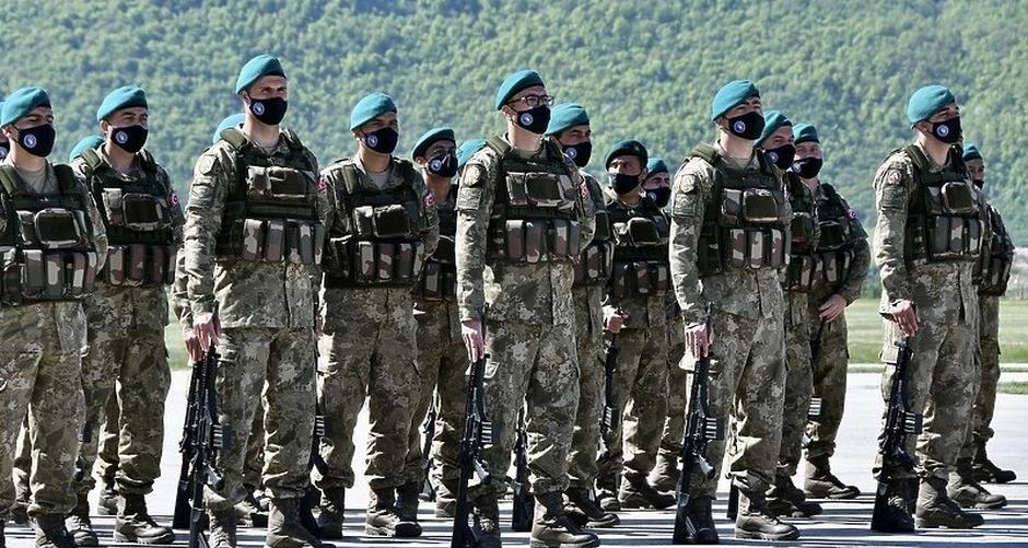 Vojnici EUFOR-a u BiH - Avaz