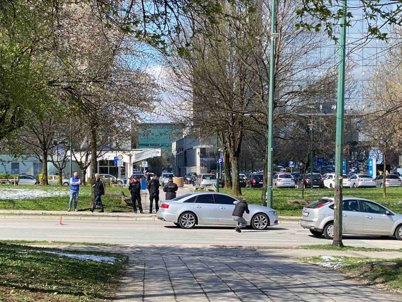 Drama na Alipašinom Polju: Automobil udario pješaka