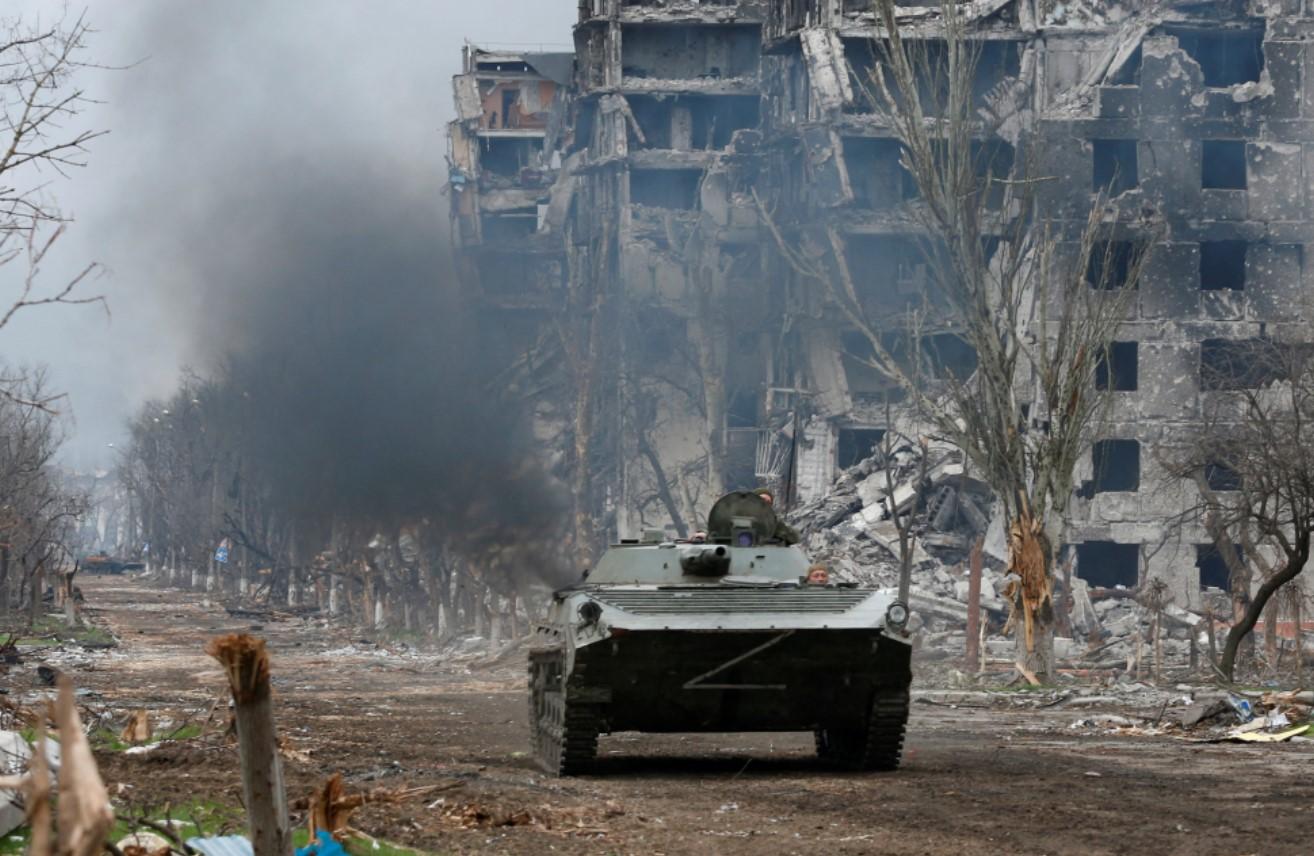 Kijev: Rusi granatiraju Azovstal buster bombama
