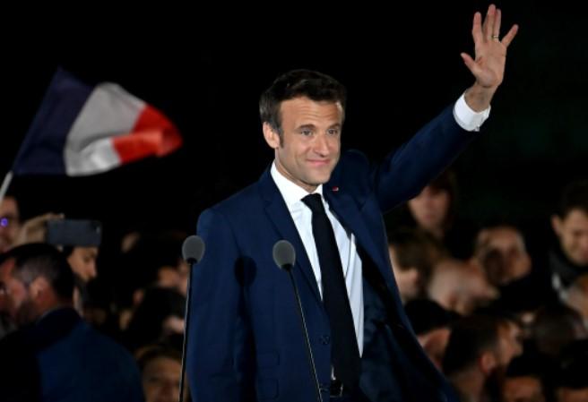Objavljeni konačni rezultati izbora u Francuskoj: Makron slavio s nešto manjom razlikom nego 2017. godine