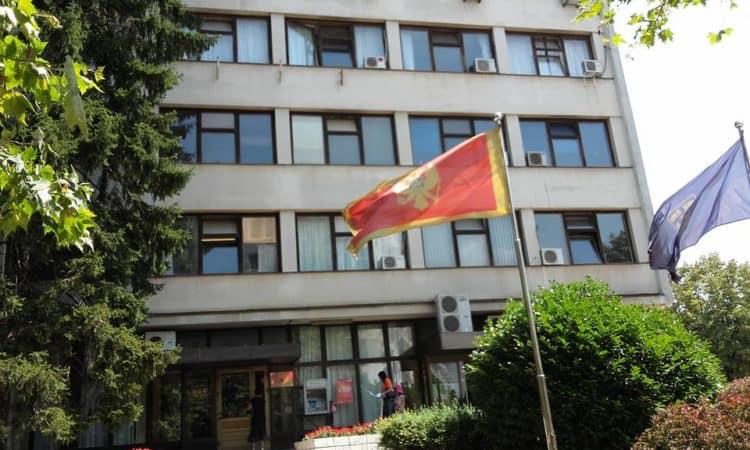 Crna Gora: Na adrese općina i osnovnih škola stigle prijetnje bombama