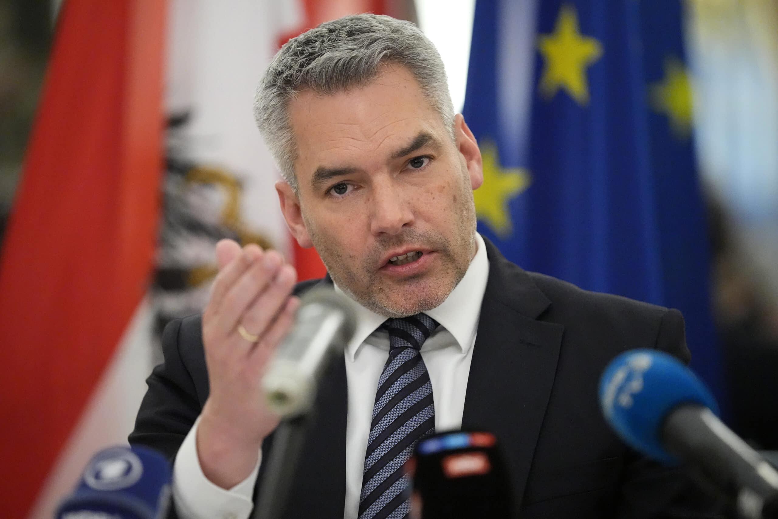 Nehamer demantovao ruske medije: Austrija se do tačke i zareza drži sankcija EU