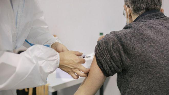 Danska prva na svijetu zaustavlja vakcinaciju protiv koronavirusa