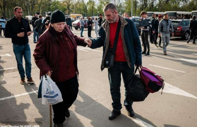 Evakuacija civila iz Azovstala - Avaz