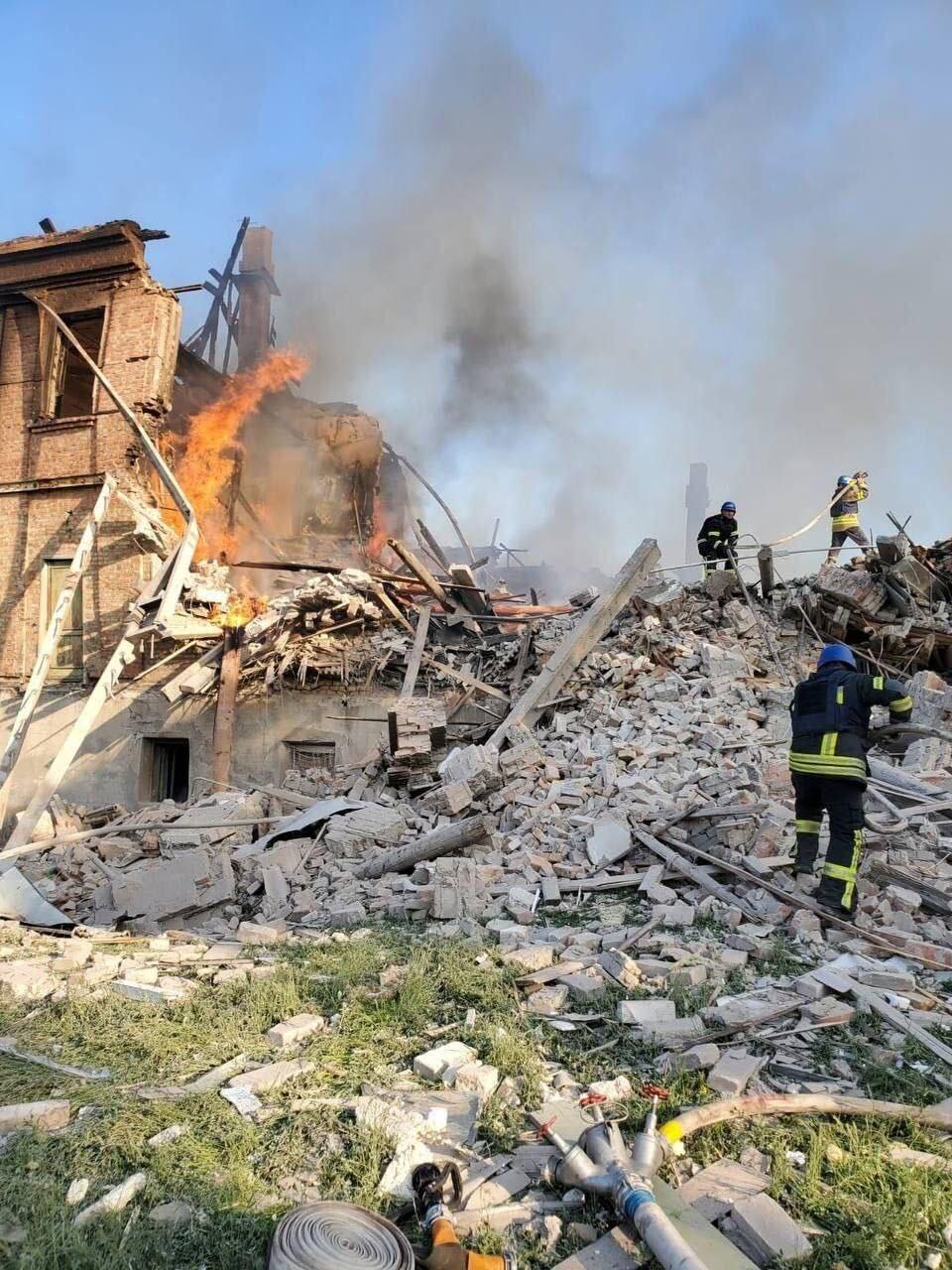Ukrajina tvrdi: Bombardirano sklonište u školi, u njemu je bilo 90 ljudi