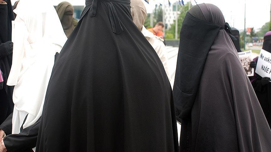 Taliban make burqas mandatory for women - Avaz