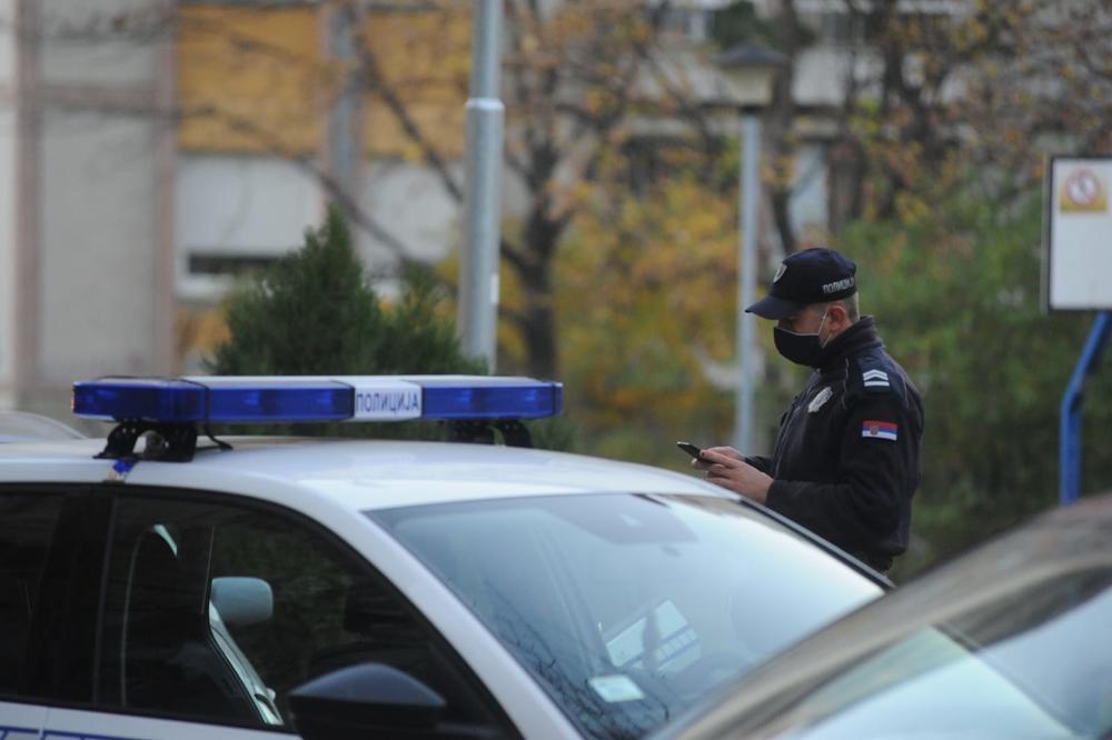 Policija traga za prevarantima - Avaz