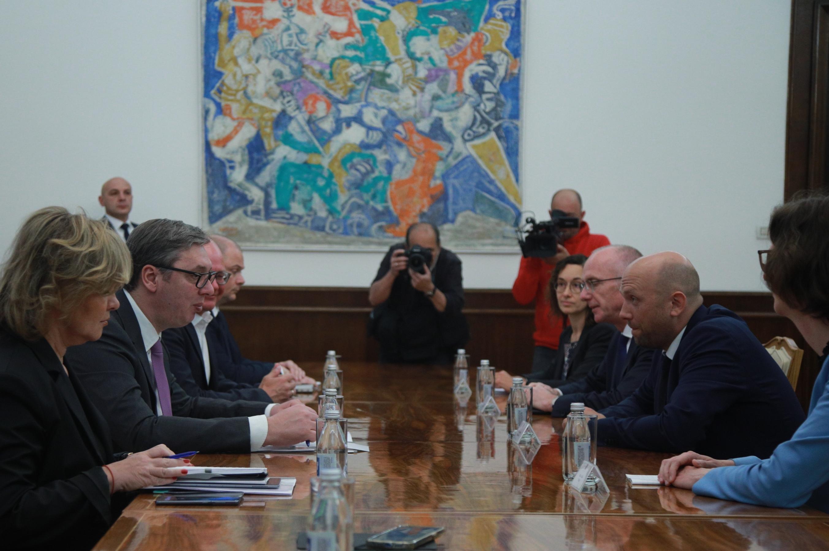 Vučić se sastao sa njemačkim izaslanikom za države zapadnog Balkana