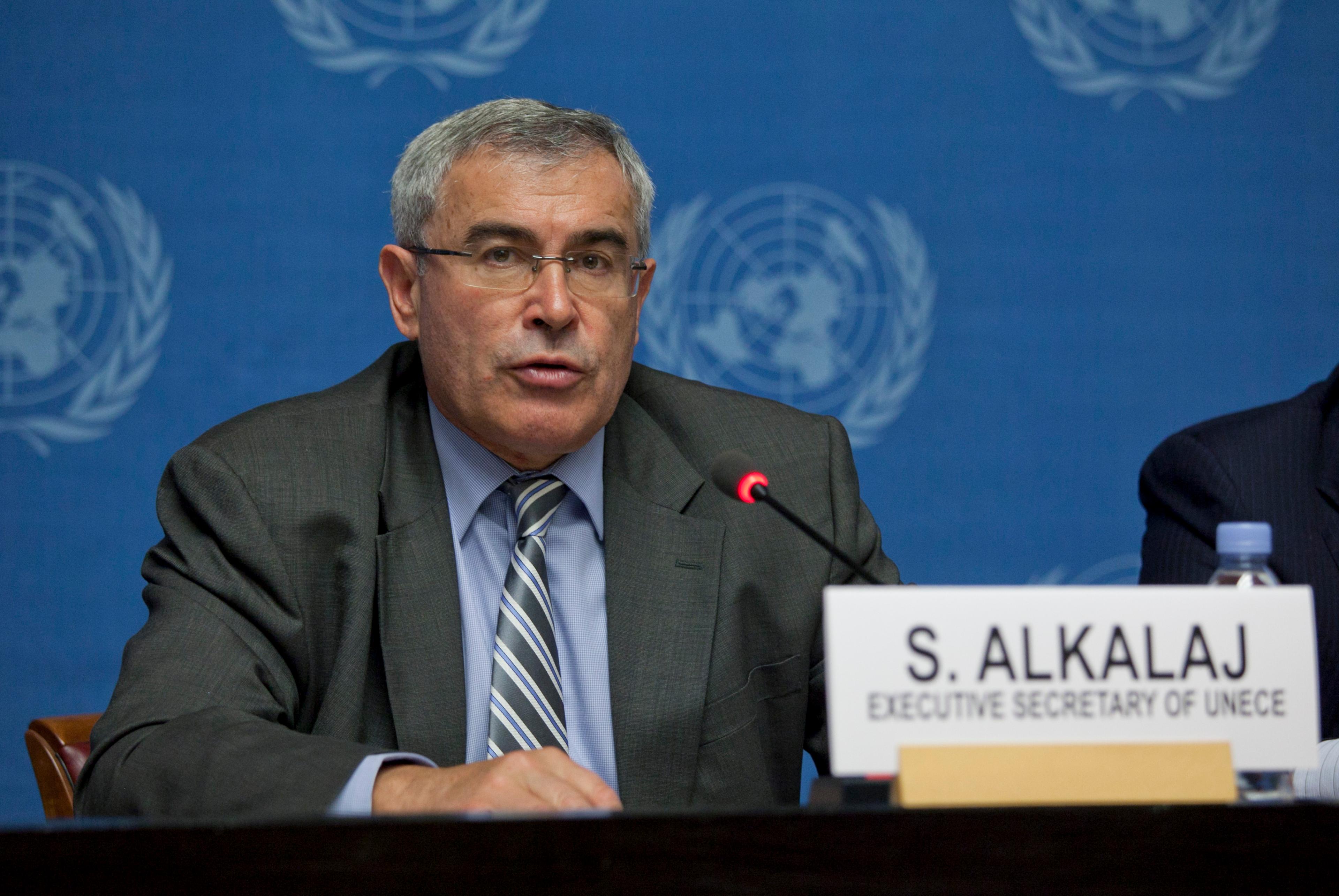 Ambasador Sven Alkalaj za "Avaz": Potrebno je krivce navesti imenom i prezimenom