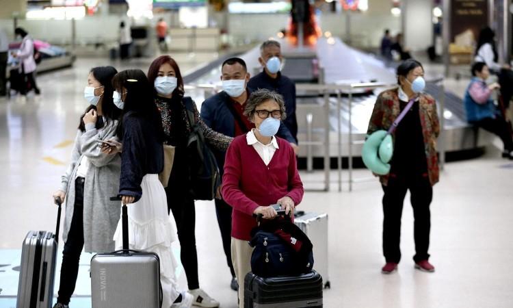 Evropska unija ukida obavezno nošenje maski na aerodromima i u avionima