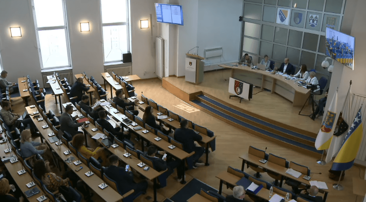 Usvojen nacrt Zakona o komunalnoj policiji - Avaz