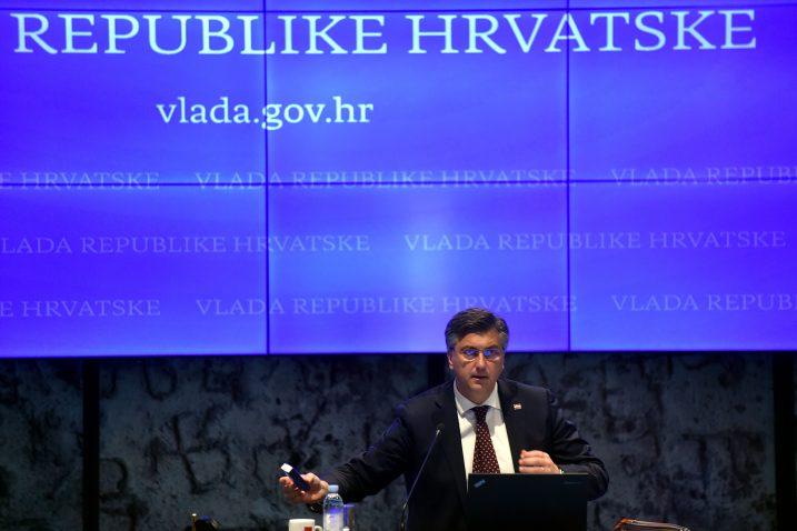 Andrej Plenković na današnjoj sjednici Vlade Hrvatske - Avaz