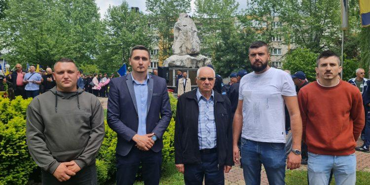 Delegacija SBB-a na obilježavanju Dana oslobođenja Grada Živinica - Avaz