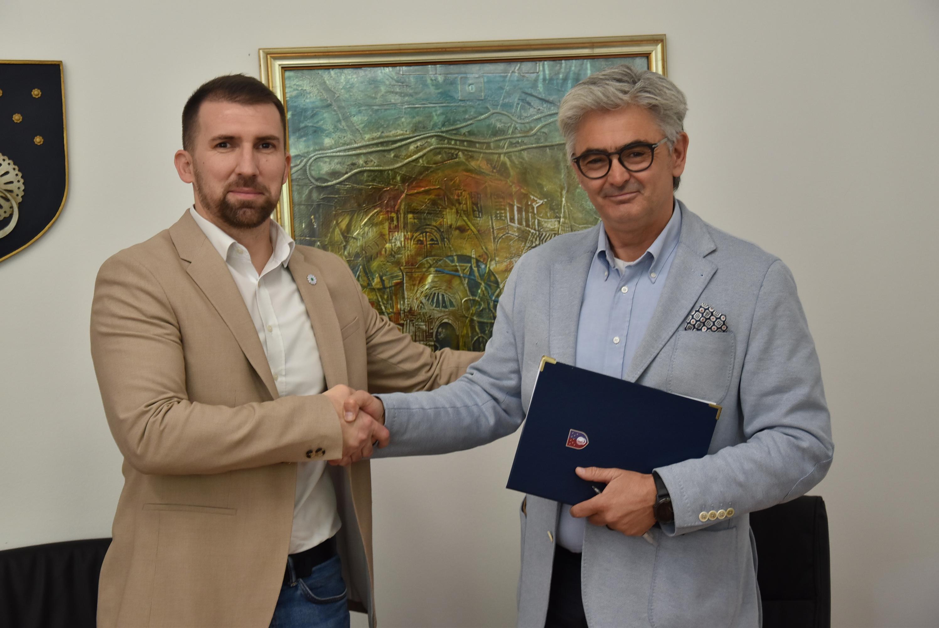 Ministarstvo privrede KS ulaže 6,5 miliona KM u rekonstrukciju ledene dvorane Centra Skenderija
