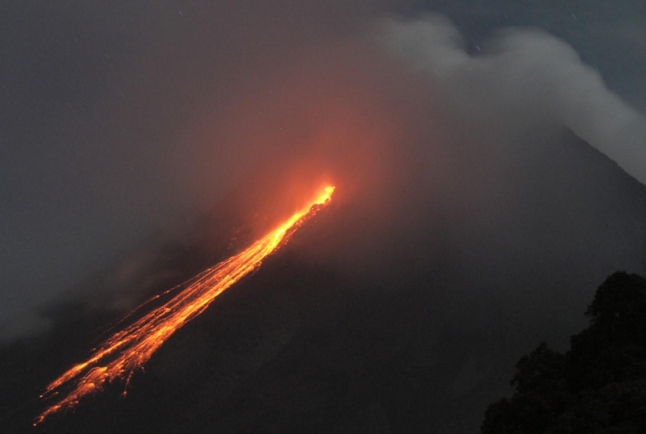 Otok Java: Ponovo eruptirao vulkan u Indoneziji