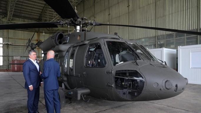 Dva Black Hawka s opremom vrijede 138 miliona dolara - Avaz