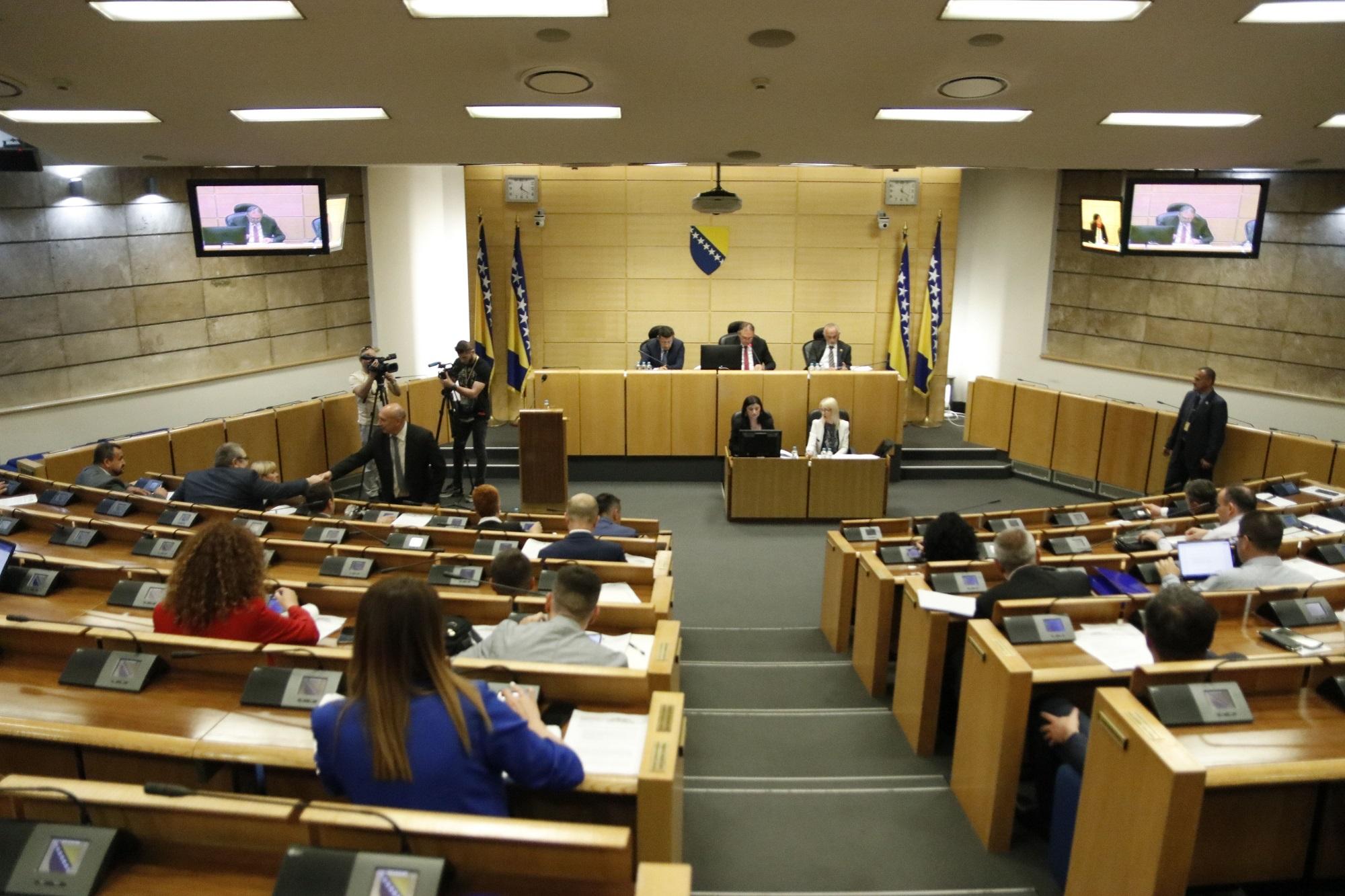 Zakon o radu usklađen s odlukama Ustavnog suda - Avaz
