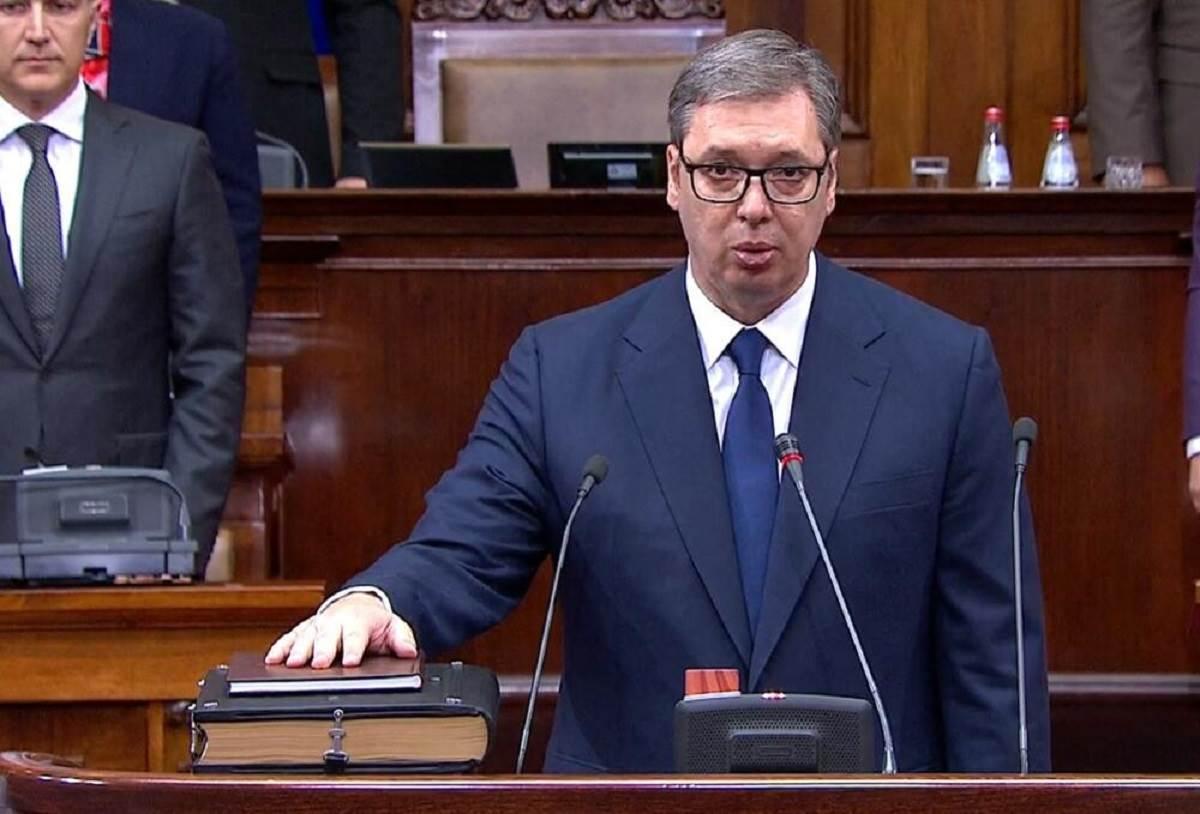 Vučić uputio poruku "političkom" Sarajevu, zahvalio se Dodiku