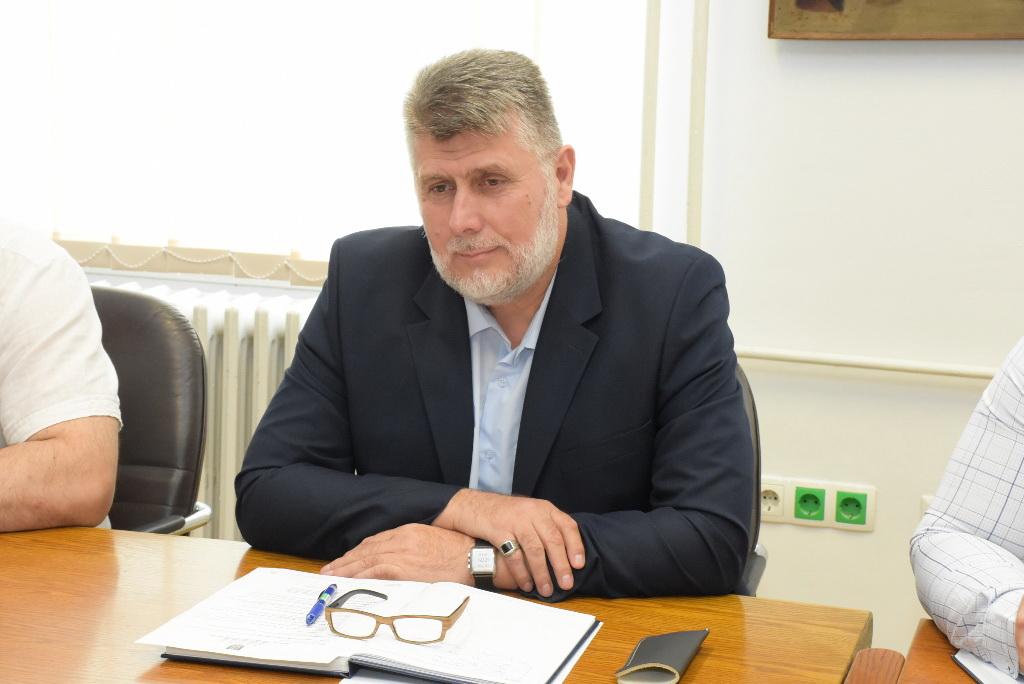 Ministar Enver Hadžiahmetović za "Avaz": Voda neće poskupjeti