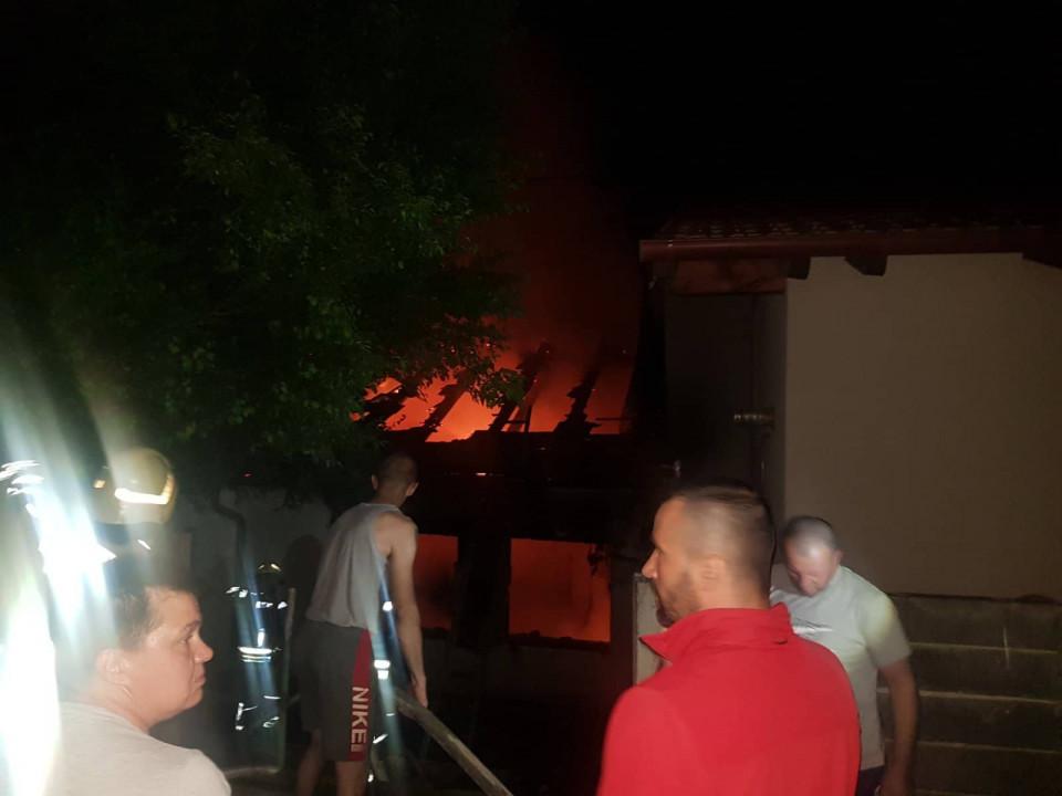 Detalji požara u Švrakinom Selu: Policija uhapsila muškarca zbog izazivanja opće opasnosti