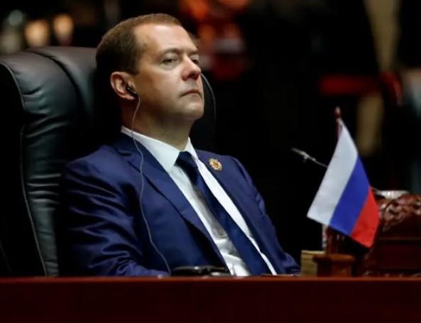 Medvedev: Mrzim ih, oni su gadovi i degenerici