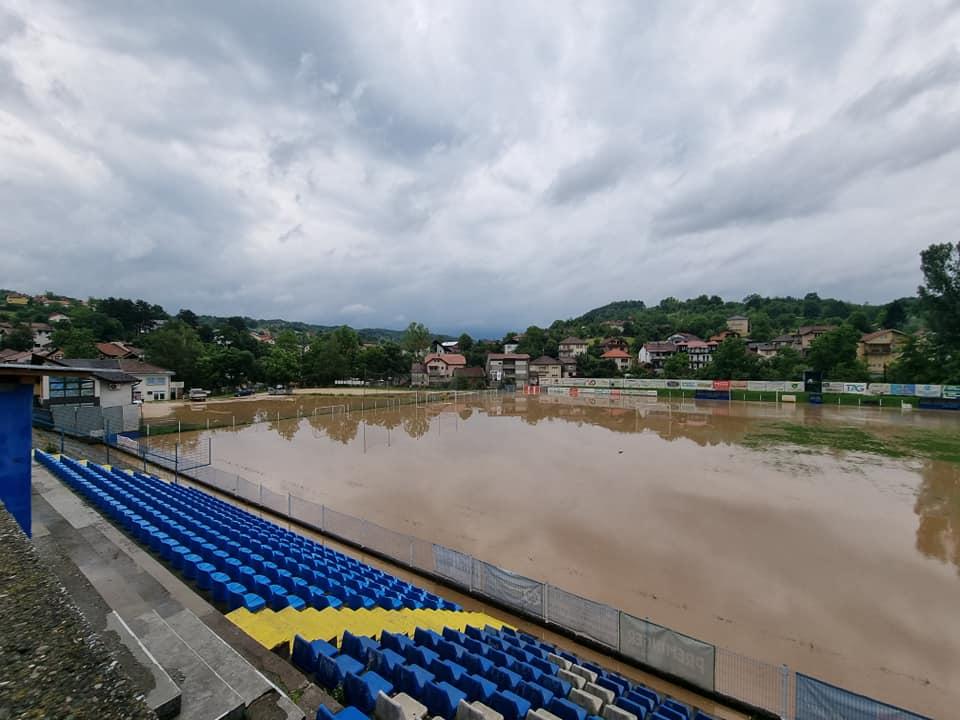 Stadion TOŠK-a pod vodom - Avaz