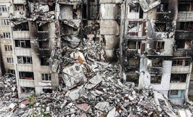 Rusi uništili stambeno naselje u Harkovu - Avaz
