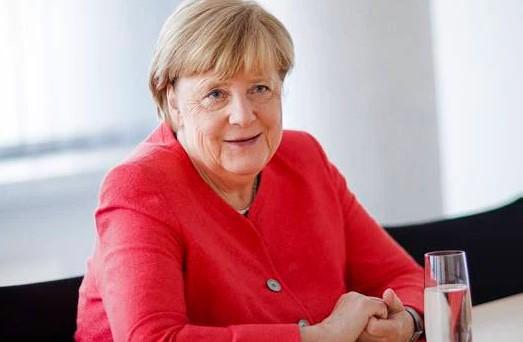 Merkel o projektu "Sjeverni tok 2": Vjerovala sam u vezu s drugom nuklearnom silom svijeta