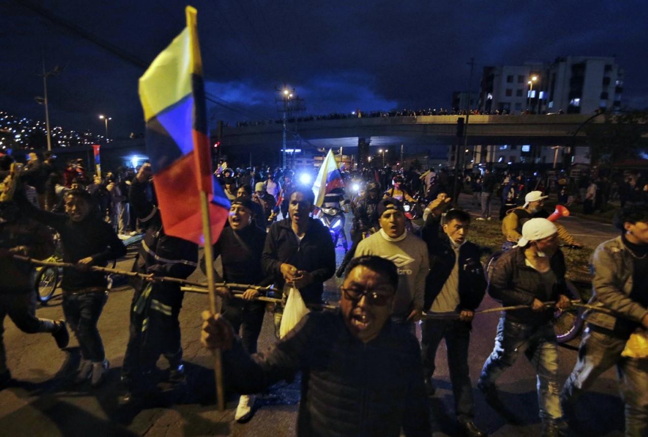Hiljade stanovnika marširali su glavnim gradom Ekvadora - Avaz