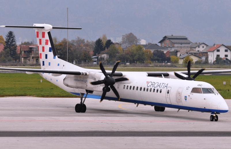 Oštećen avion koji je letio iz Zagreba za Sarajevo: Sumnja se da je pucano iz vatrenog oružja