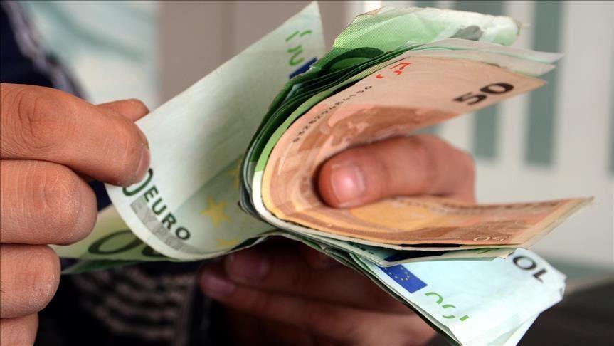 Crna Gora: Prosječna plaća u maju iznosila 710 eura
