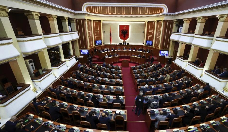 Parlament u Albaniji - Avaz