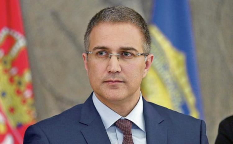 Ministar odbrane Srbije potvrdio: Avion koji je pao u Grčkoj je prevozio oružje i mine, ali ne u Ukrajinu