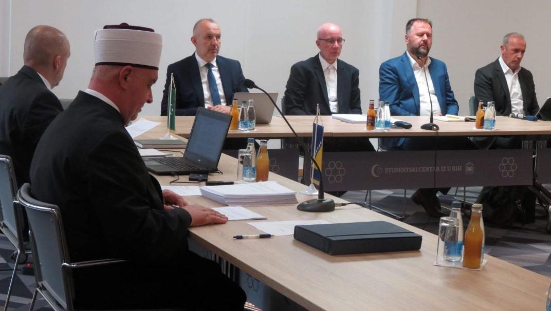 Održana 33. redovna sjednica Vijeća muftija, predsjedavao reisul-ulema Husein-ef. Kavazović