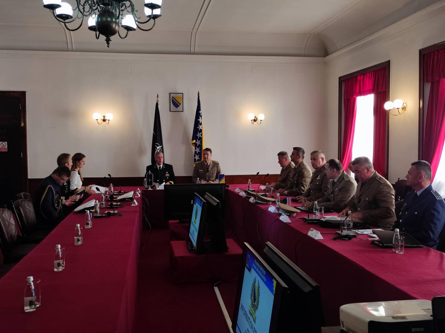 Počeo sastanak Roba Bauera i delegacije Oružanih snaga BiH