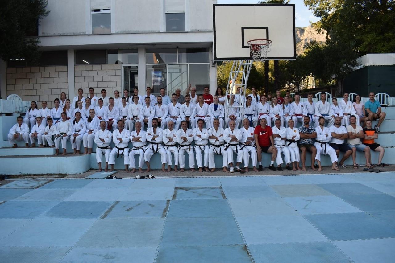 Karate kamp/seminar "Zaostrog 2022", koji se održava od 31. jula do 7. avgusta okupio je preko 120 učesnika - Avaz