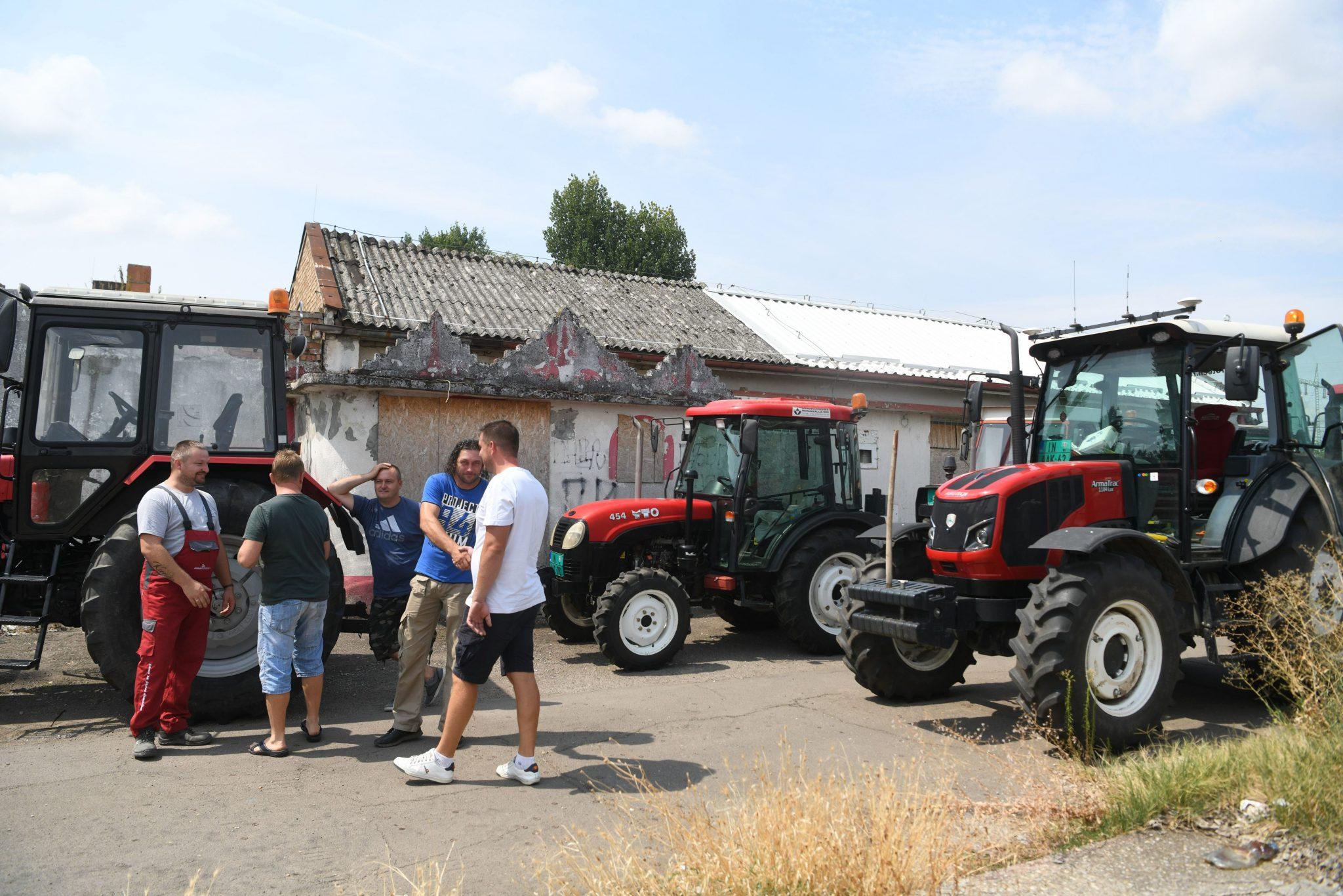 Protest poljoprivrednika - Avaz